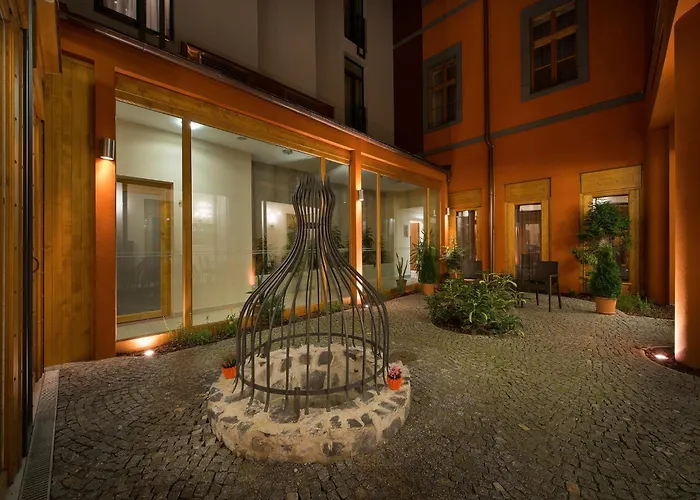 Ea Embassy Prague Hotel